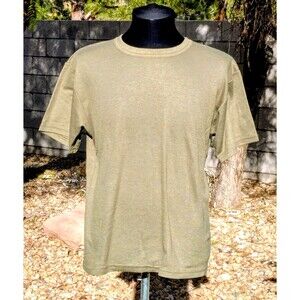 Vintage L.L. Bean Men's Medium Poly/Nylon Olive Green Short Sleeve T-Shirt GUC